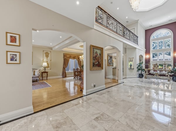 5 Montano Court, Richmond Hill, ON