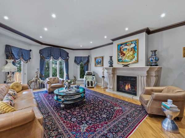 5 Montano Court, Richmond Hill, ON