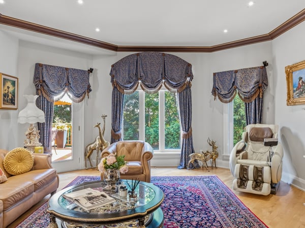5 Montano Court, Richmond Hill, ON