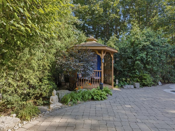 5 Montano Court, Richmond Hill, ON