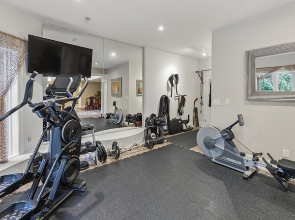5 Montano Court, Richmond Hill, ON