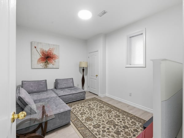 5 Montano Court, Richmond Hill, ON