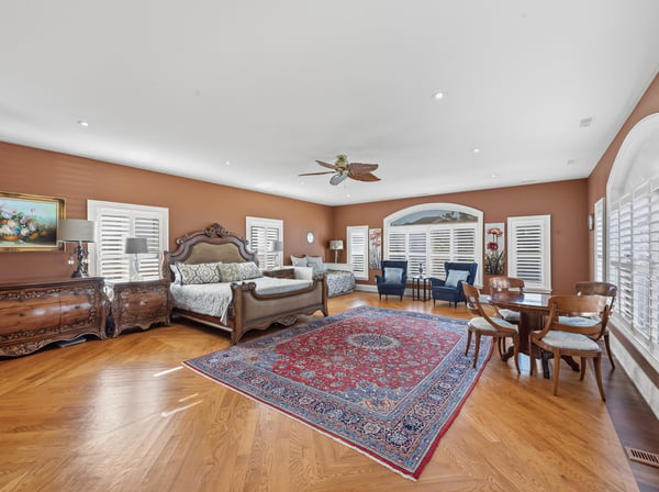 5 Montano Court, Richmond Hill, ON