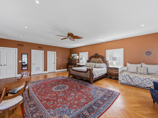 5 Montano Court, Richmond Hill, ON