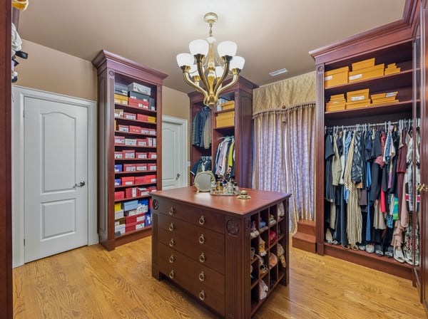 5 Montano Court, Richmond Hill, ON