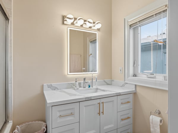 5 Montano Court, Richmond Hill, ON