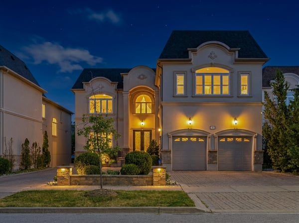 5 Montano Court, Richmond Hill, ON
