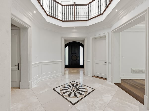 2706 Bayview Avenue, Toronto, ON