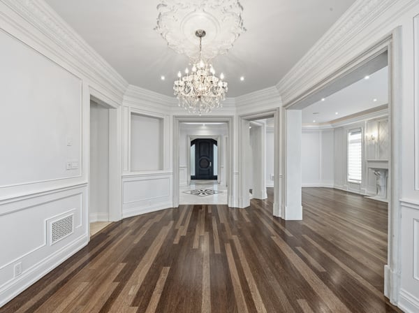 2706 Bayview Avenue, Toronto, ON