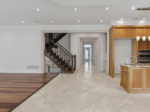 2706 Bayview Avenue, Toronto, ON