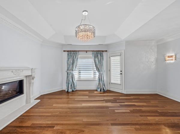 2706 Bayview Avenue, Toronto, ON