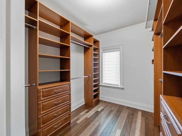 2706 Bayview Avenue, Toronto, ON