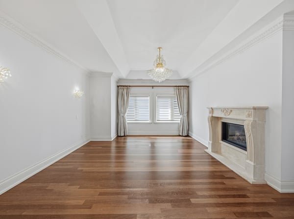 2706 Bayview Avenue, Toronto, ON