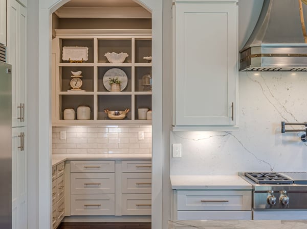 1055 Caladium Lane, Roswell, GA