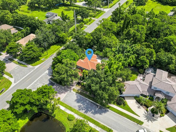 5301 Anthony Ln, Sarasota, FL