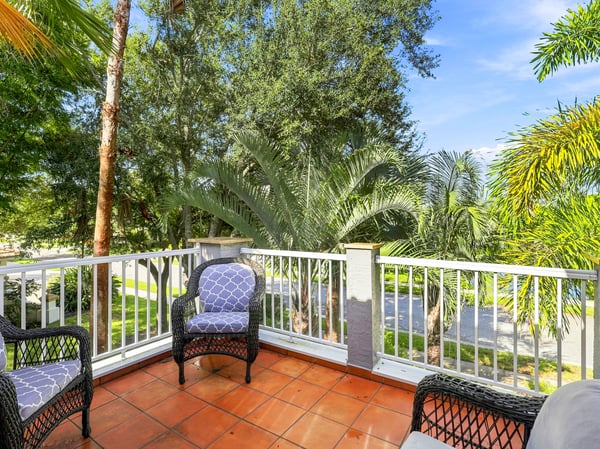 5301 Anthony Ln, Sarasota, FL