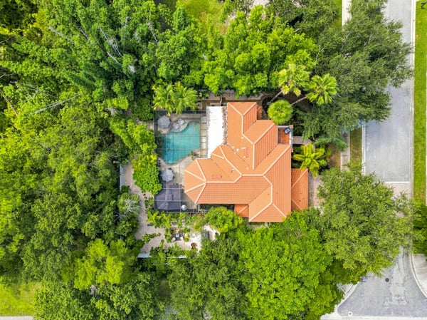 5301 Anthony Ln, Sarasota, FL