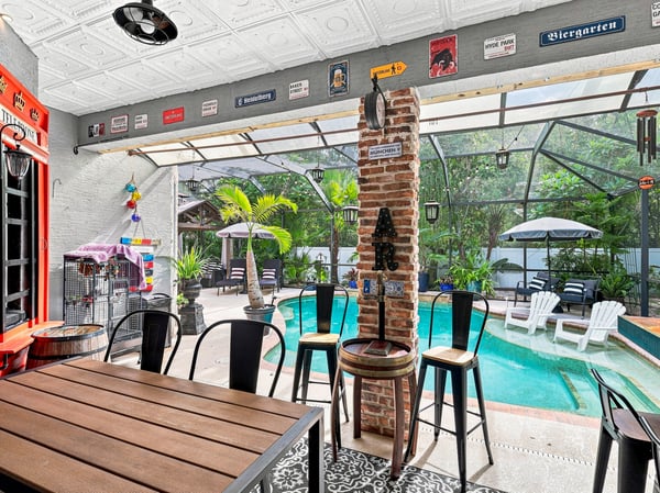 5301 Anthony Ln, Sarasota, FL