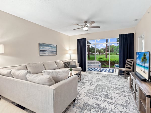 9570 High Gate Dr, Unit 1715, Sarasota, FL
