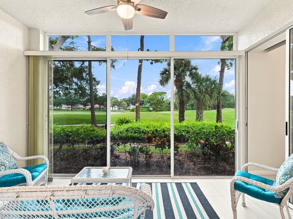 9570 High Gate Dr, Unit 1715, Sarasota, FL