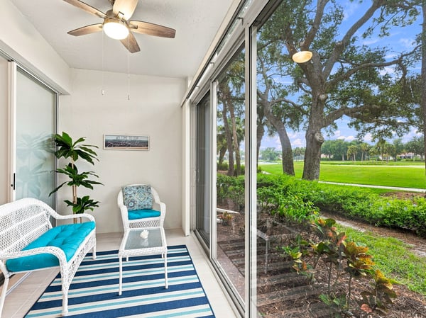 9570 High Gate Dr, Unit 1715, Sarasota, FL