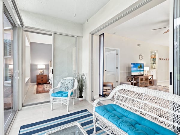 9570 High Gate Dr, Unit 1715, Sarasota, FL