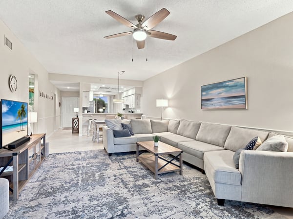 9570 High Gate Dr, Unit 1715, Sarasota, FL