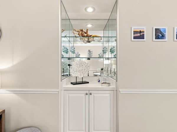 9570 High Gate Dr, Unit 1715, Sarasota, FL