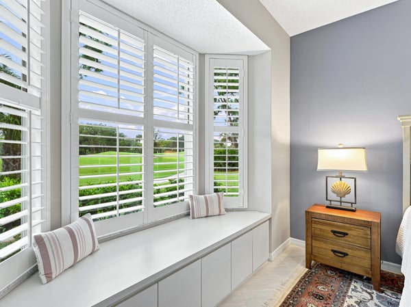 9570 High Gate Dr, Unit 1715, Sarasota, FL