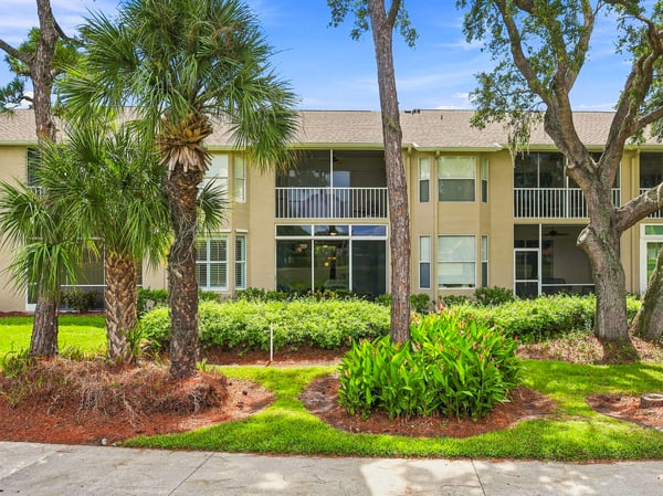 9570 High Gate Dr, Unit 1715, Sarasota, FL