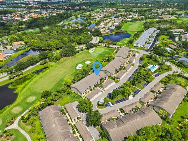 9570 High Gate Dr, Unit 1715, Sarasota, FL