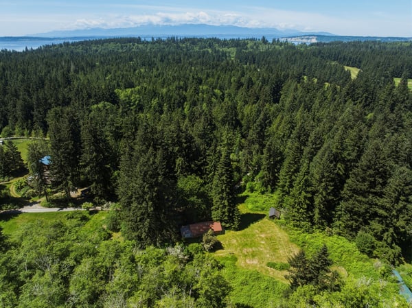 3511 Quade Road, Clinton, WA