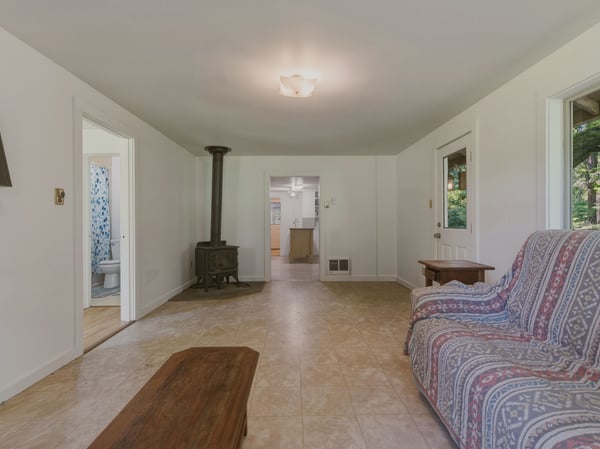 3511 Quade Road, Clinton, WA