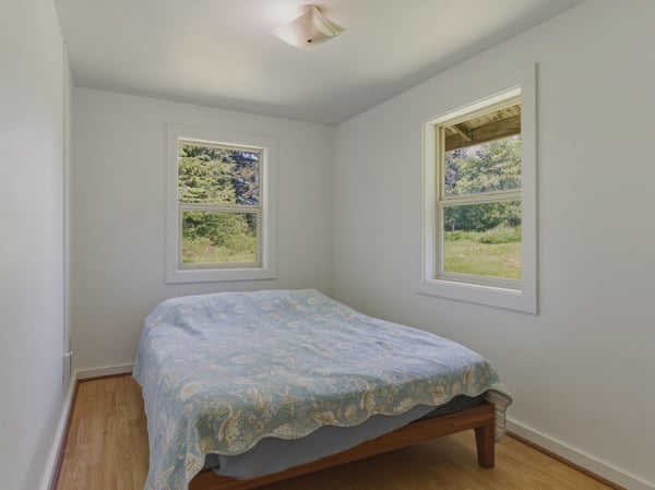 3511 Quade Road, Clinton, WA