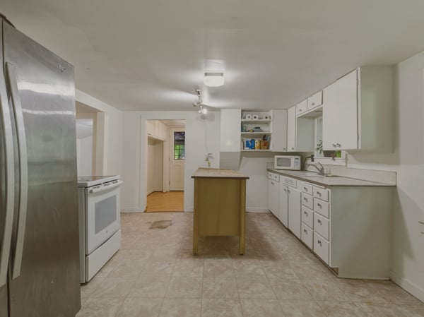 3511 Quade Road, Clinton, WA