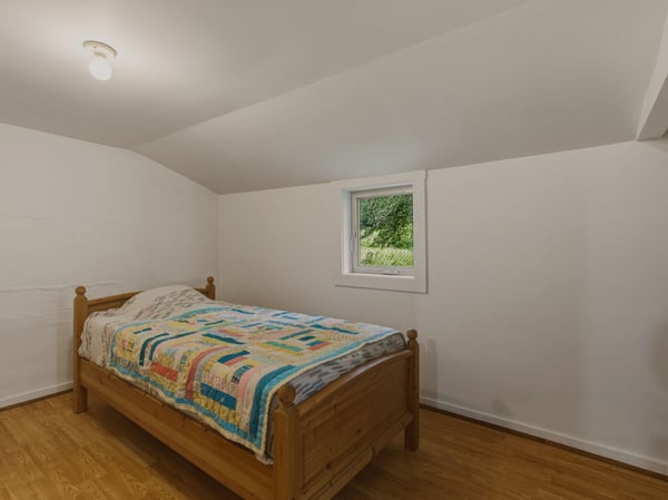 3511 Quade Road, Clinton, WA