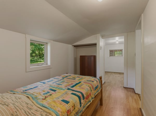 3511 Quade Road, Clinton, WA