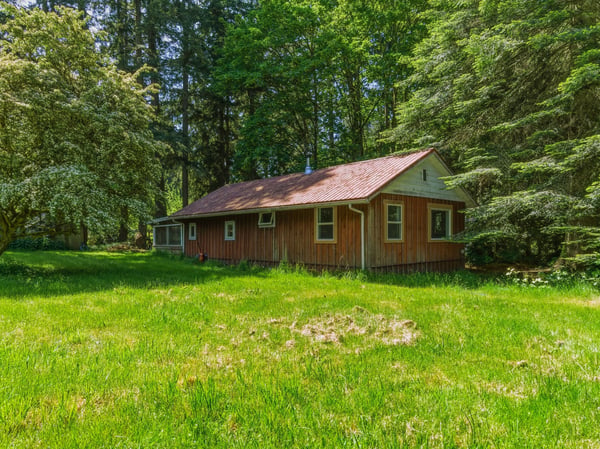 3511 Quade Road, Clinton, WA