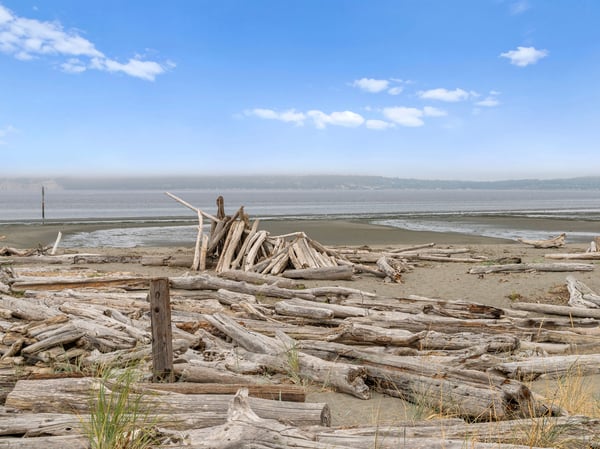 3327 Burley Road, Clinton, WA