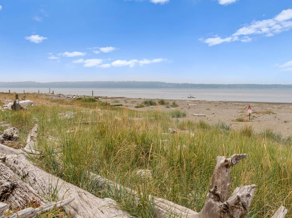 3327 Burley Road, Clinton, WA
