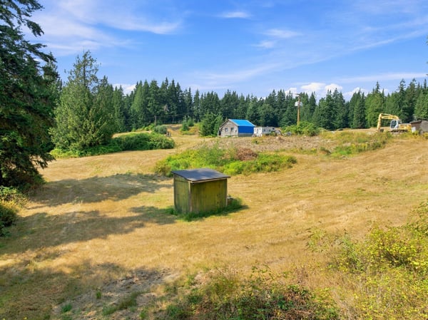 7495 Jewett Road, Clinton, WA