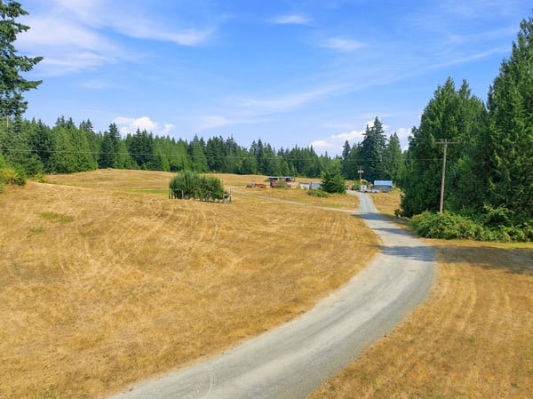 7495 Jewett Road, Clinton, WA