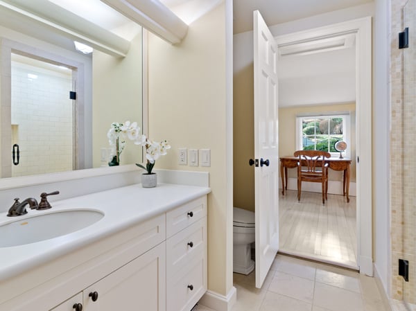 252 River Road, Deep River, CT