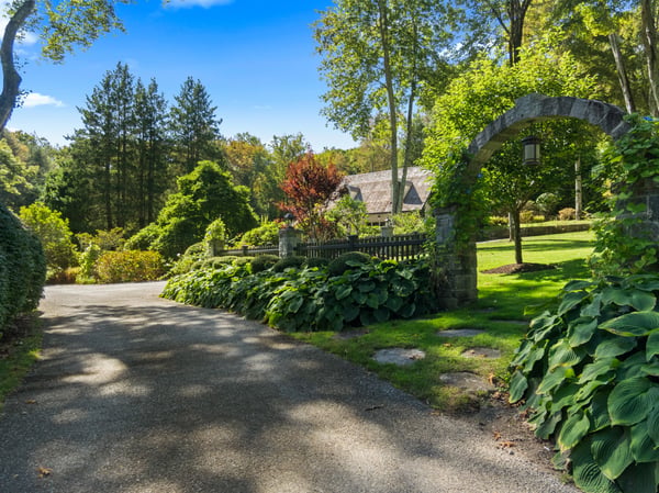 252 River Road, Deep River, CT