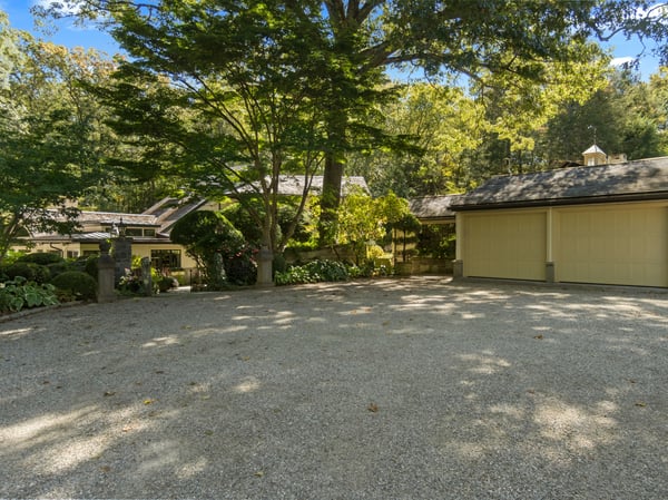 252 River Road, Deep River, CT
