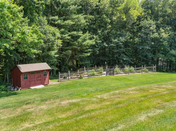 22 Bittersweet Hill, Somers, CT
