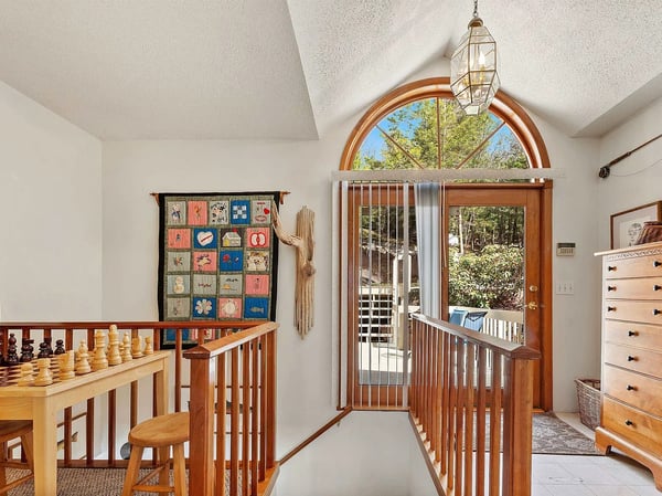 32 Highland Avenue, Newbury, NH