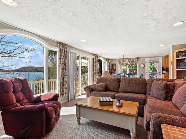 32 Highland Avenue, Newbury, NH