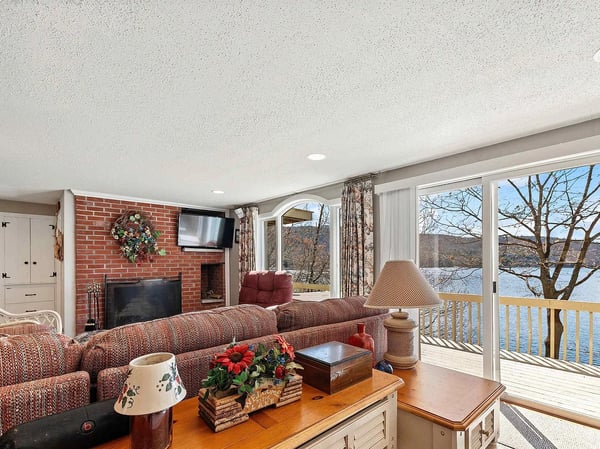 32 Highland Avenue, Newbury, NH
