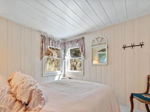 32 Highland Avenue, Newbury, NH